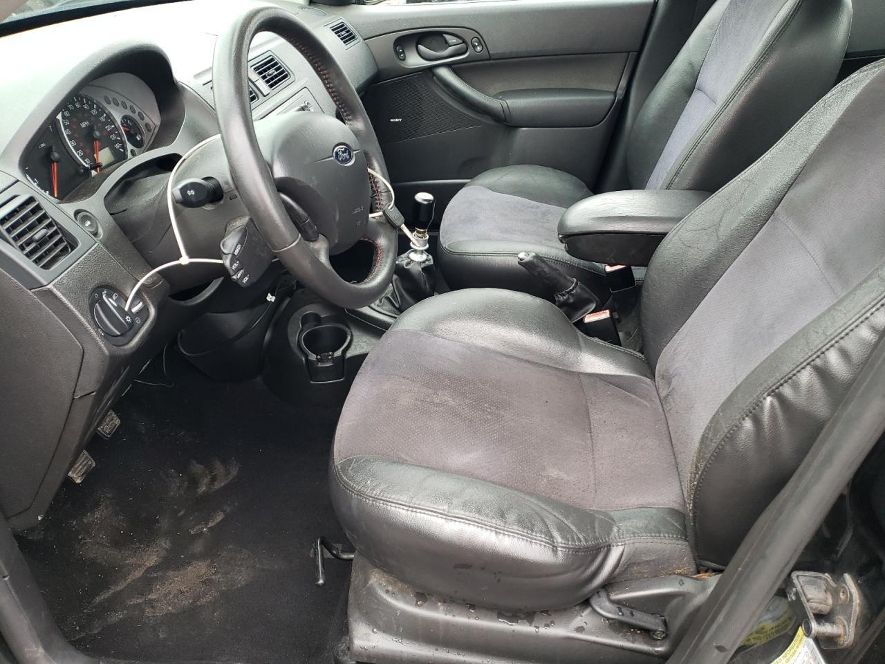 2005 Ford Focus Zx4 St - Image 7