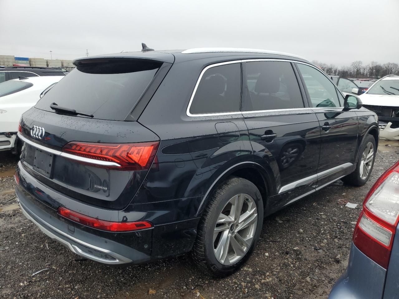2021 Audi Q7 Premium Plus - Фото 3