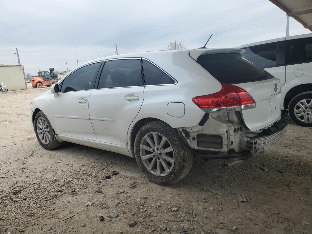 2010 Toyota Venza - Фото 2