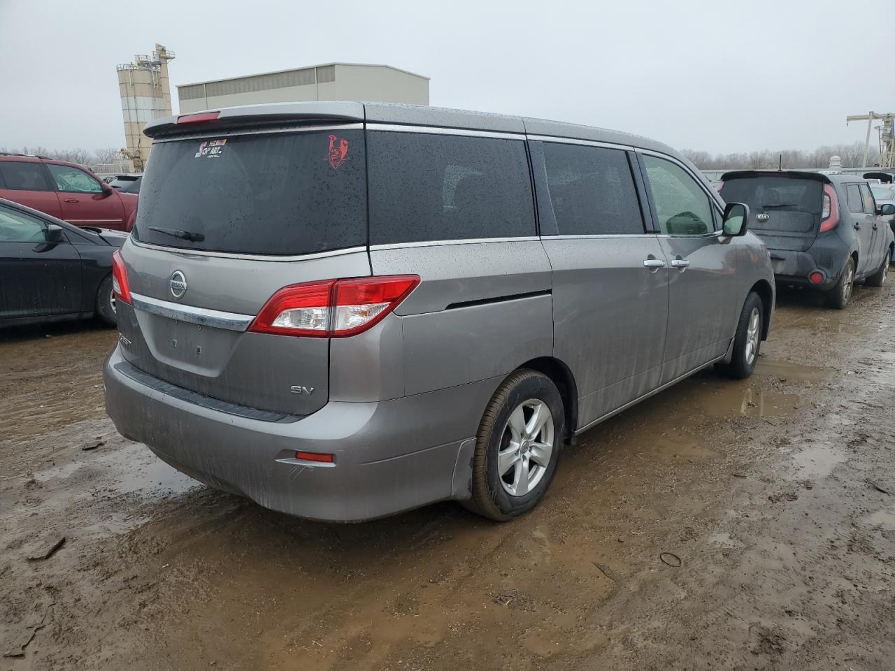 2013 Nissan Quest S - Фото 3