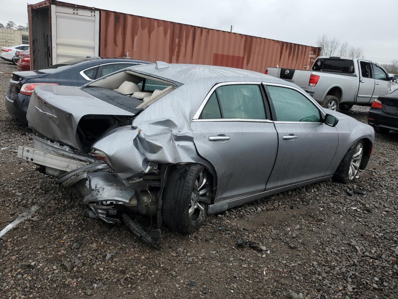 2018 Chrysler 300 Limited - Фото 3
