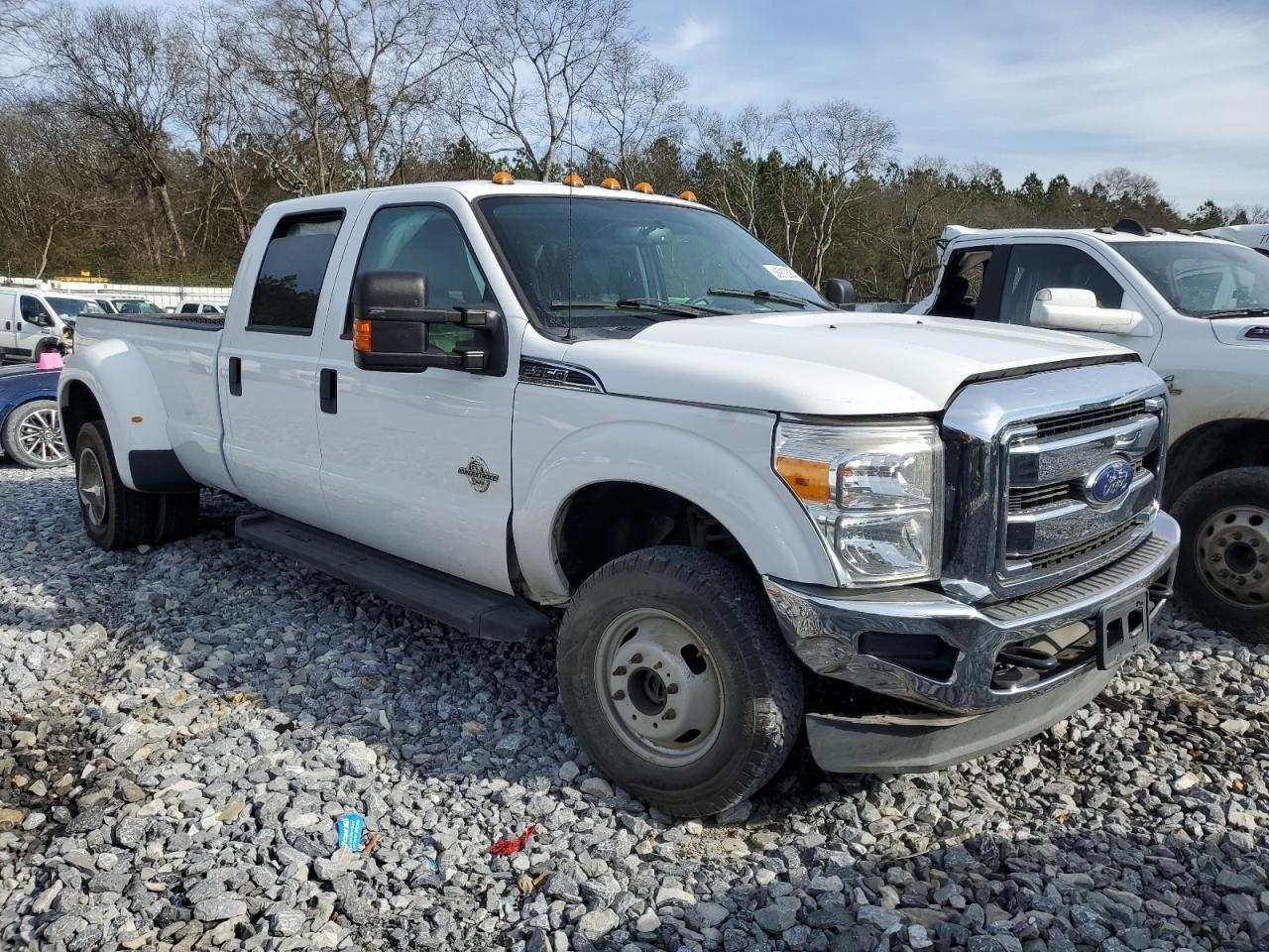 2016 Ford F350 Super Duty - Фото 4
