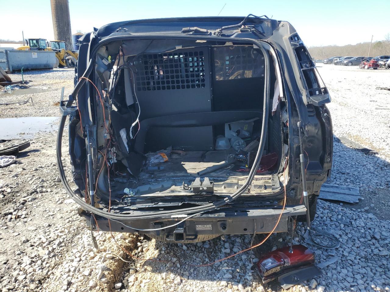 2019 Chevrolet Tahoe Police - Image 6