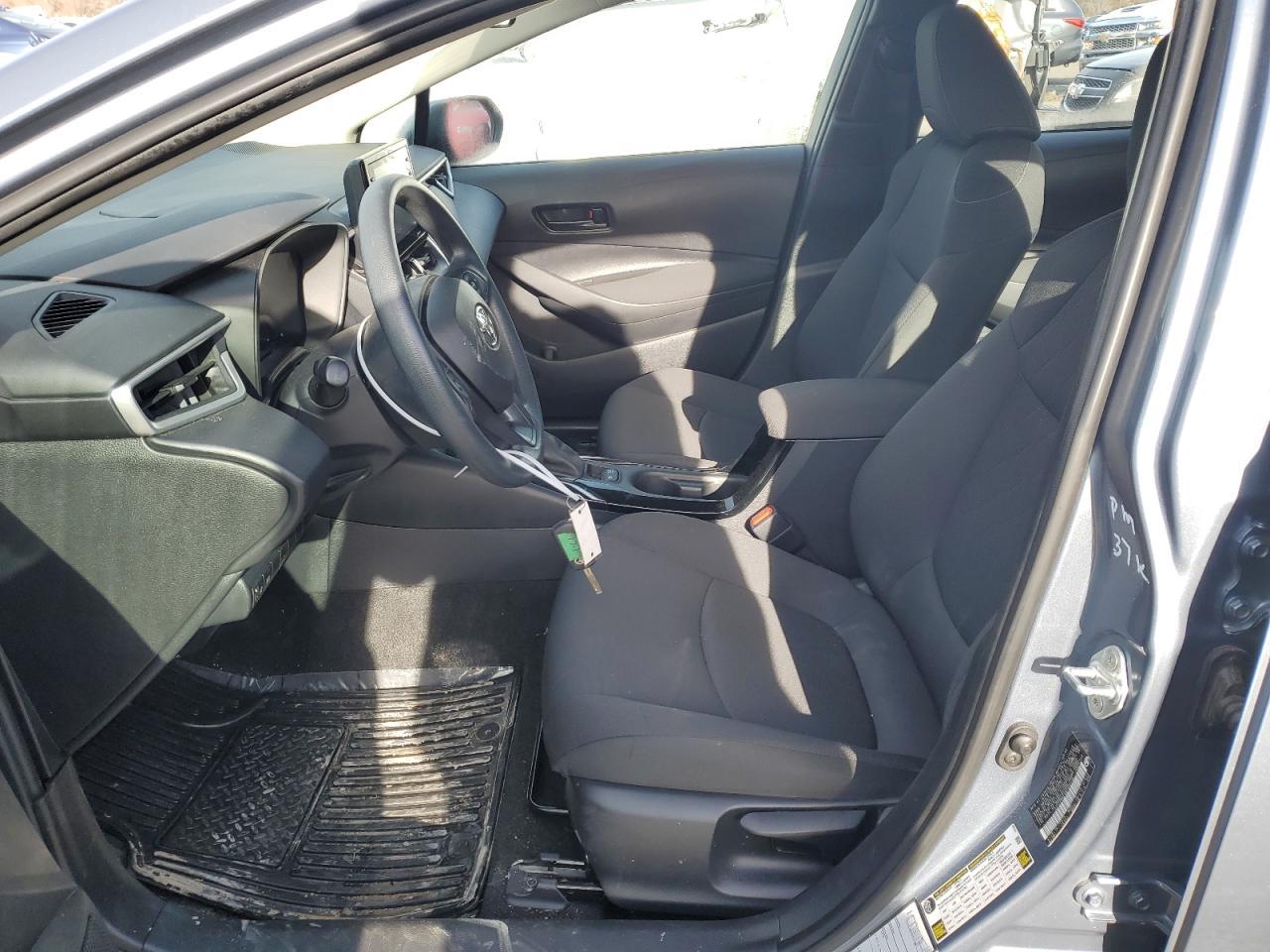 2022 Toyota Corolla Le - Image 7