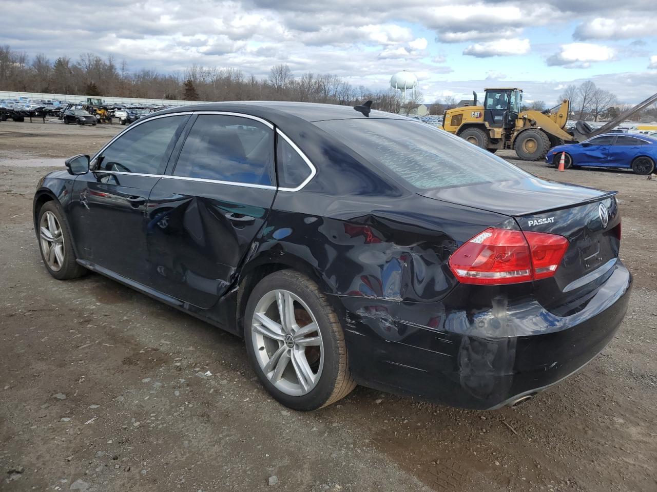 2015 Volkswagen Passat Se - Фото 2