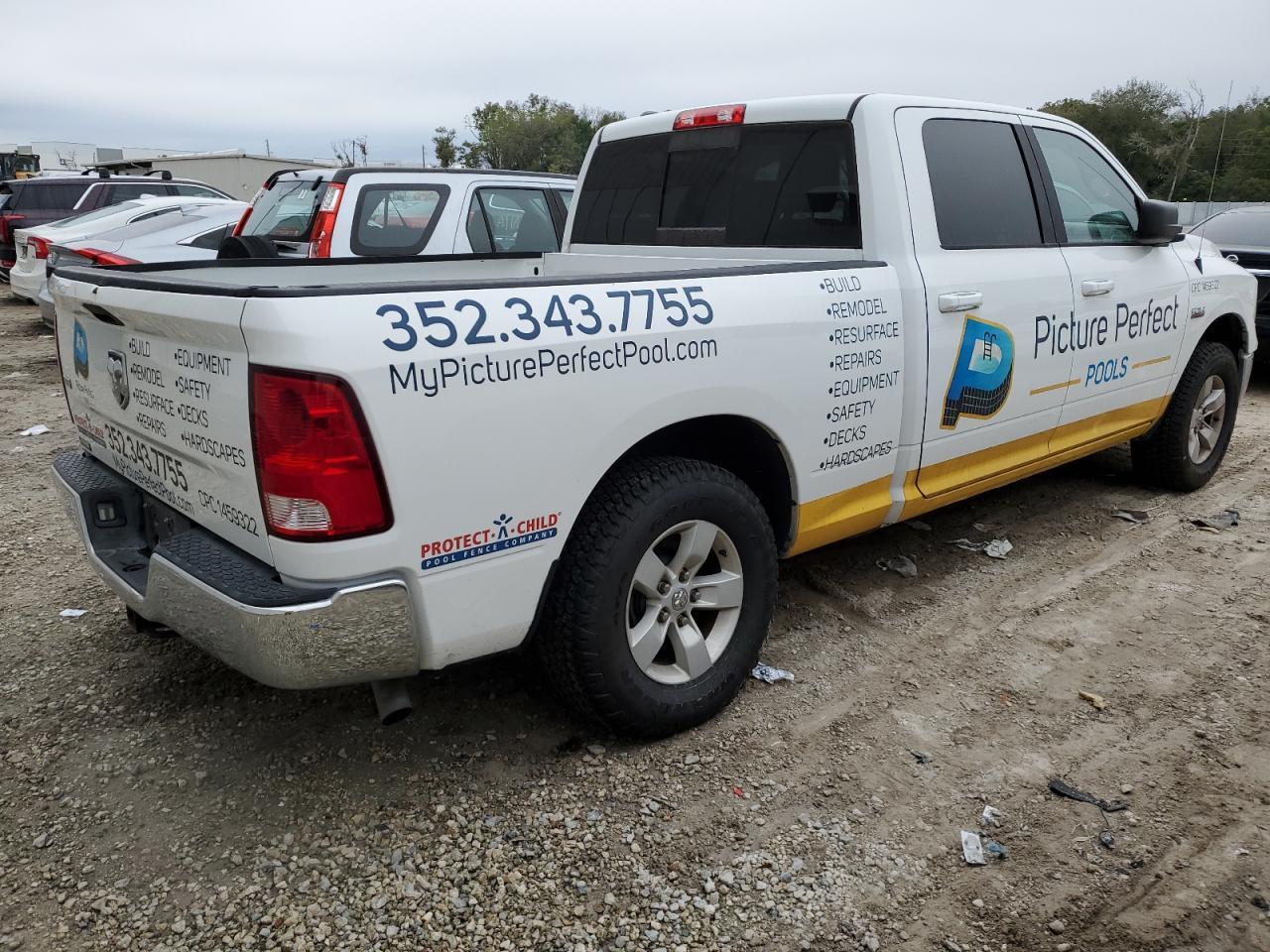 2019 Ram 1500 Classic Slt - Image 3