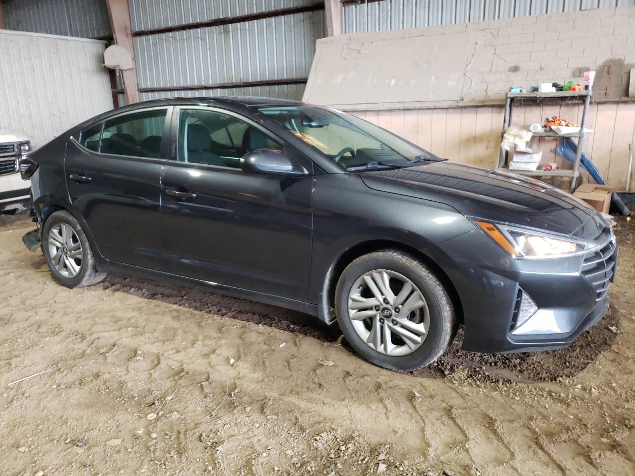 2020 Hyundai Elantra Sel - Фото 4
