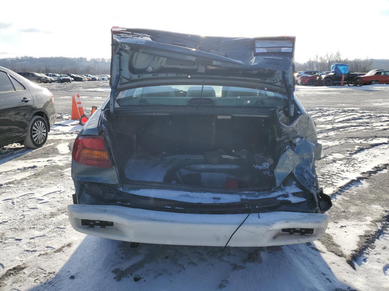 2002 Subaru Legacy L - Фото 6