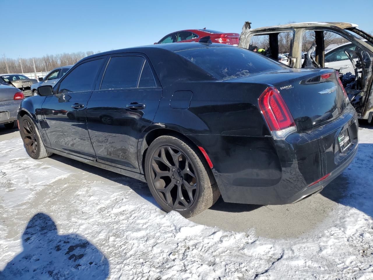 2019 Chrysler 300C - Фото 2