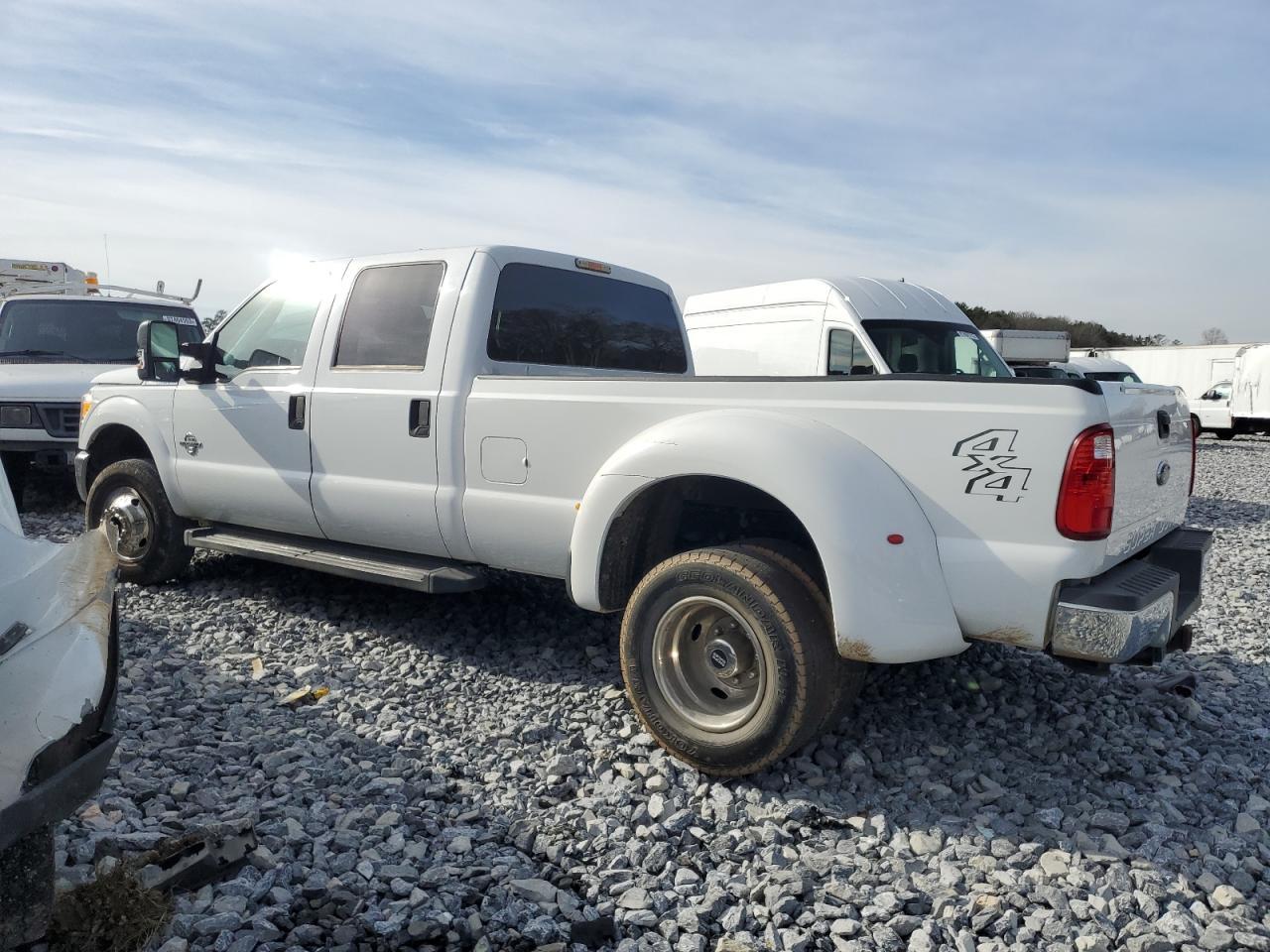 2016 Ford F350 Super Duty - Фото 2