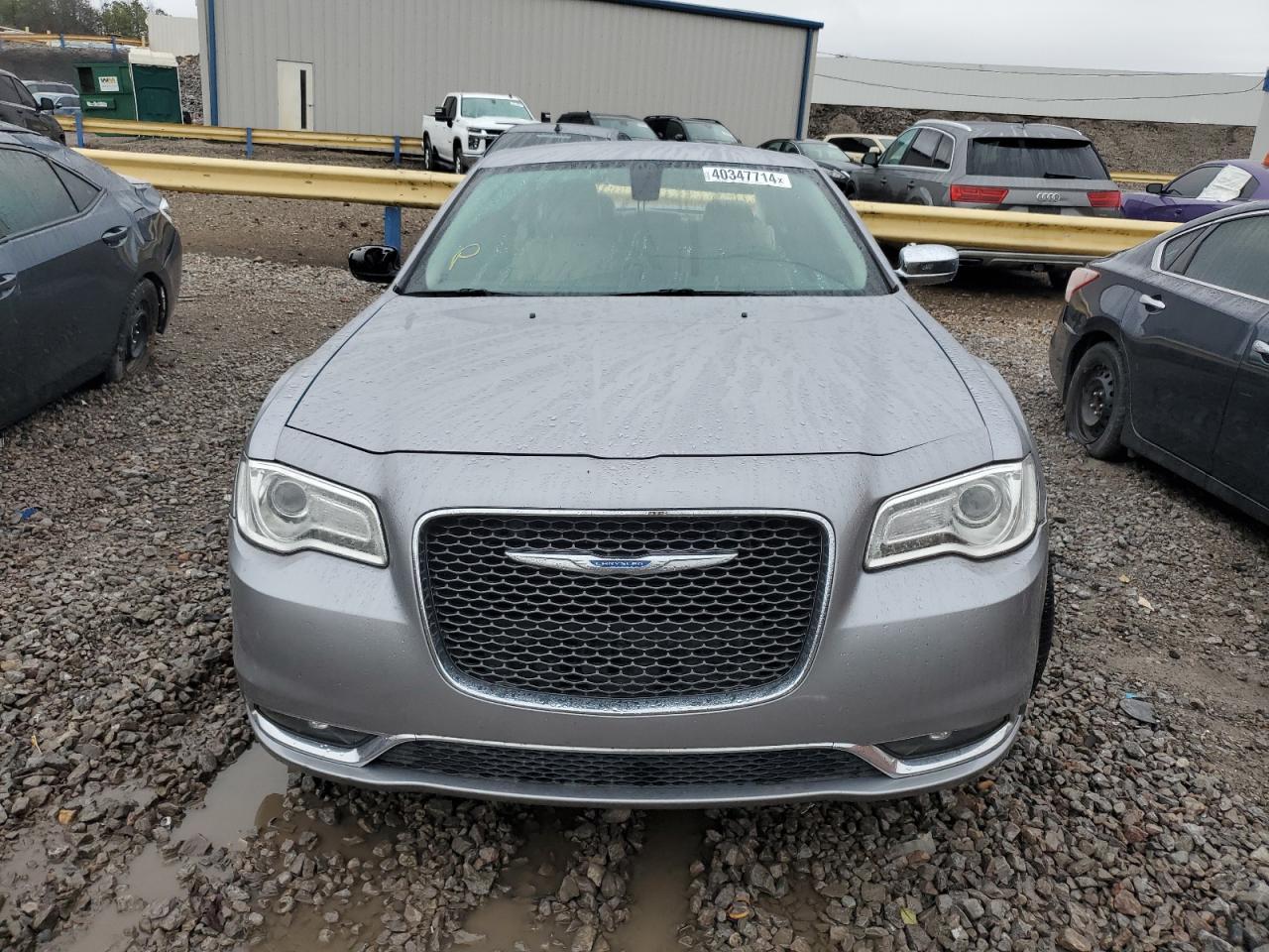 2018 Chrysler 300 Limited - Фото 5