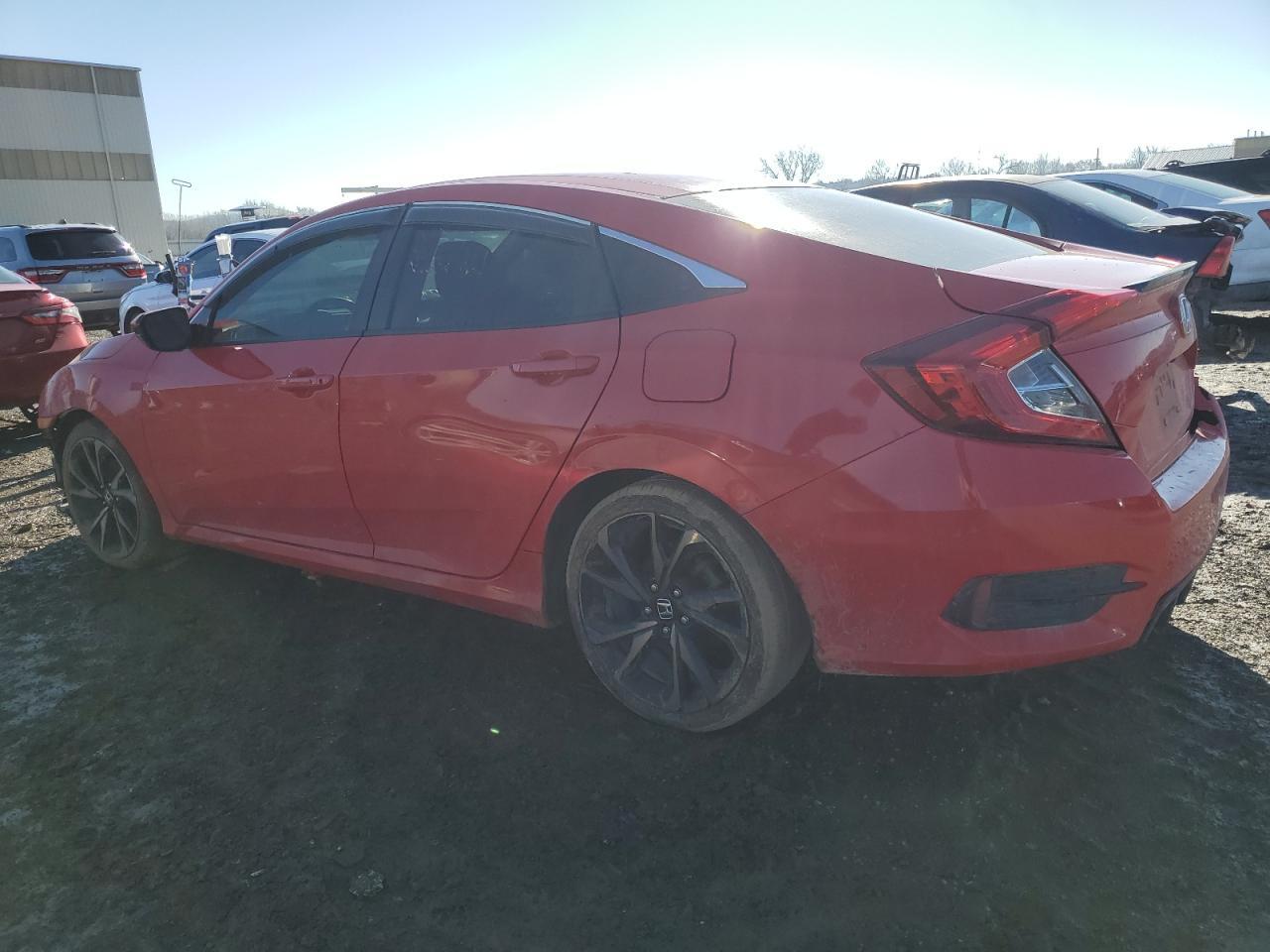 2019 Honda Civic Sport - Фото 2