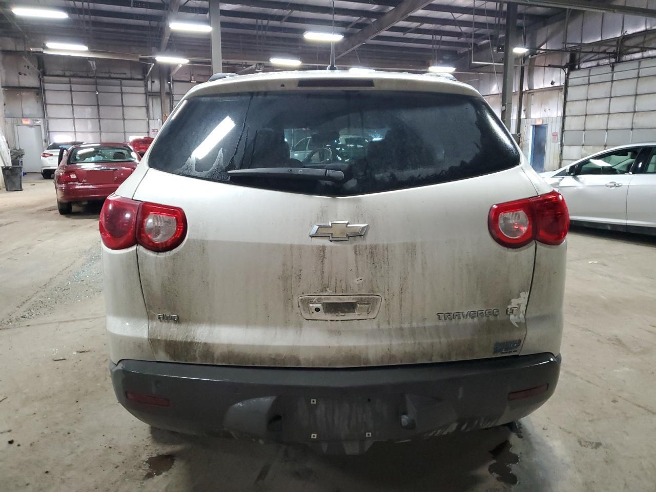 2011 Chevrolet Traverse Lt - Фото 6