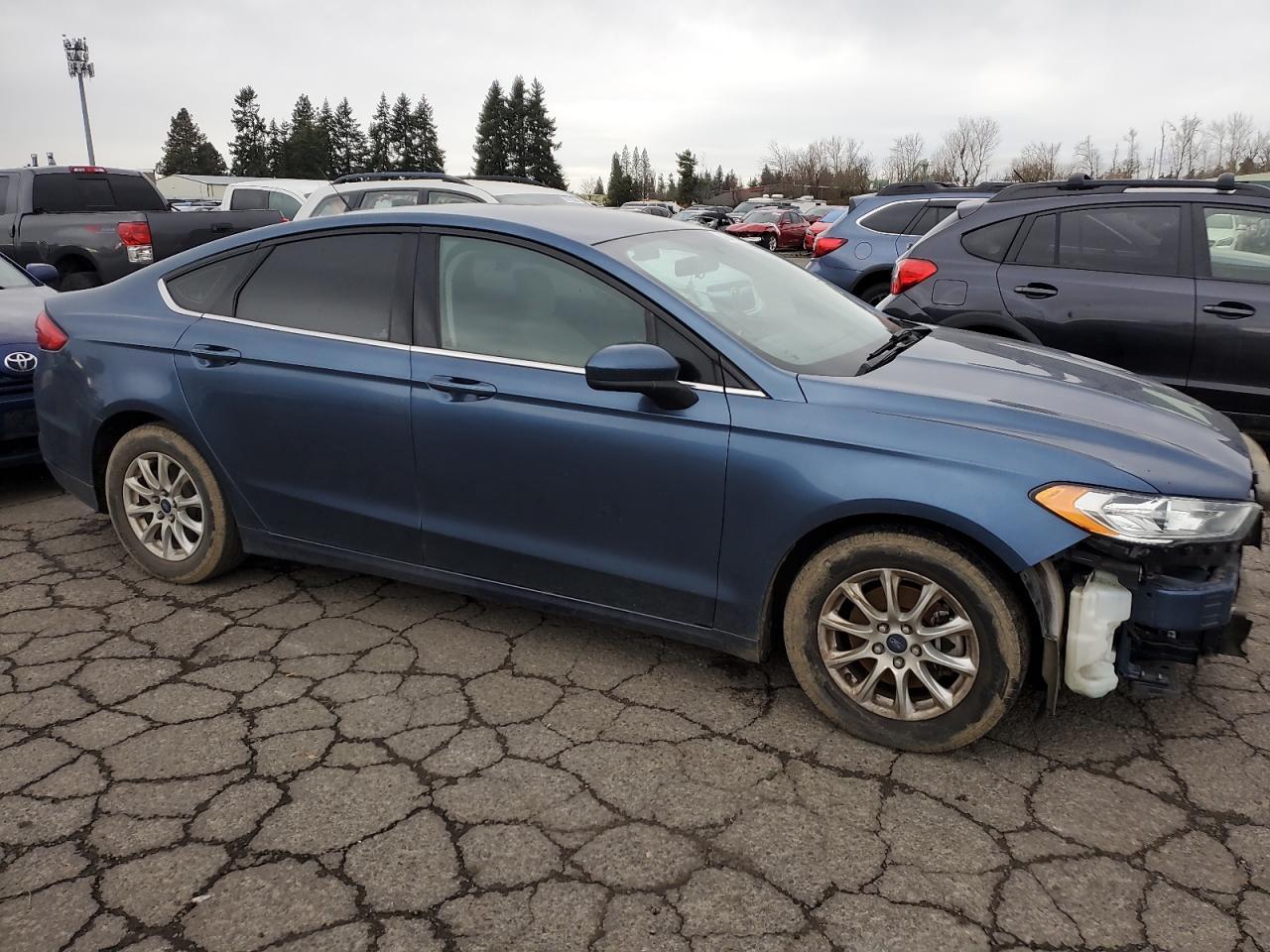 2018 Ford Fusion S - Image 4