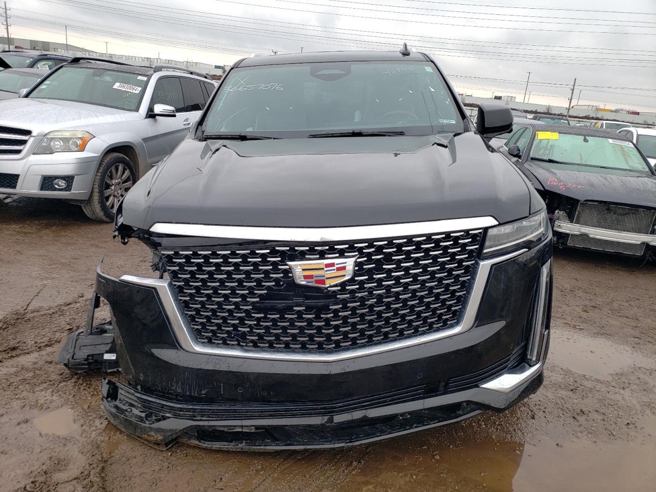 2022 Cadillac Escalade Esv Premium Luxury - Image 5