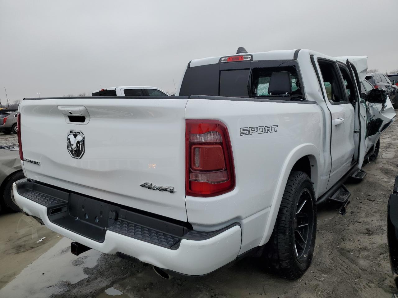 2020 Ram 1500 Laramie - Image 3