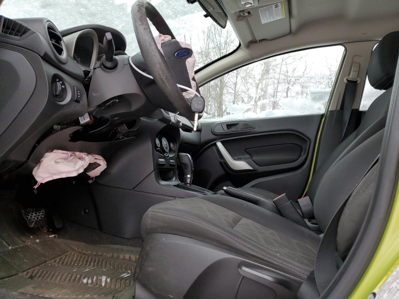 2012 Ford Fiesta Se - Image 7