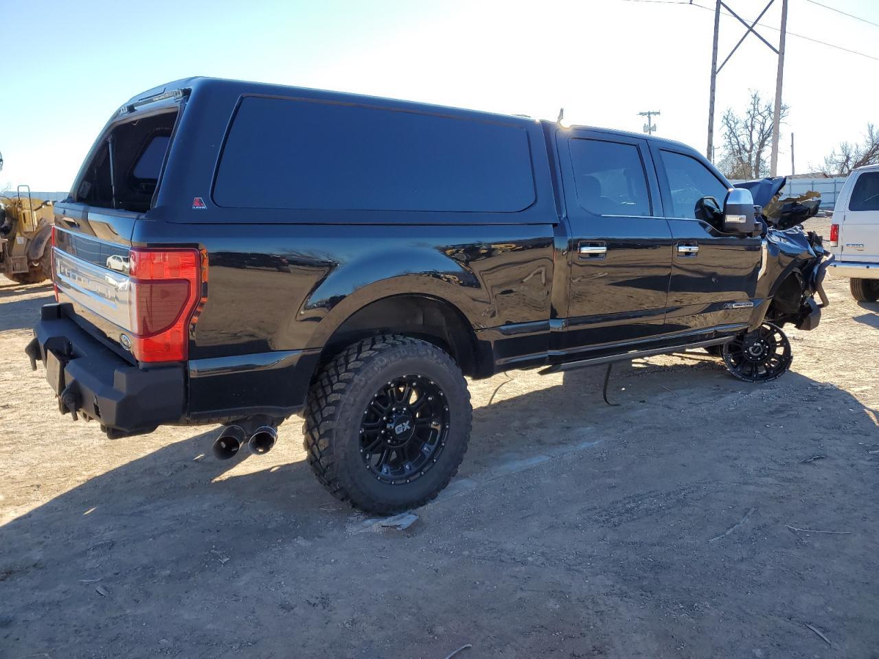 2021 Ford F250 Super Duty - Фото 3