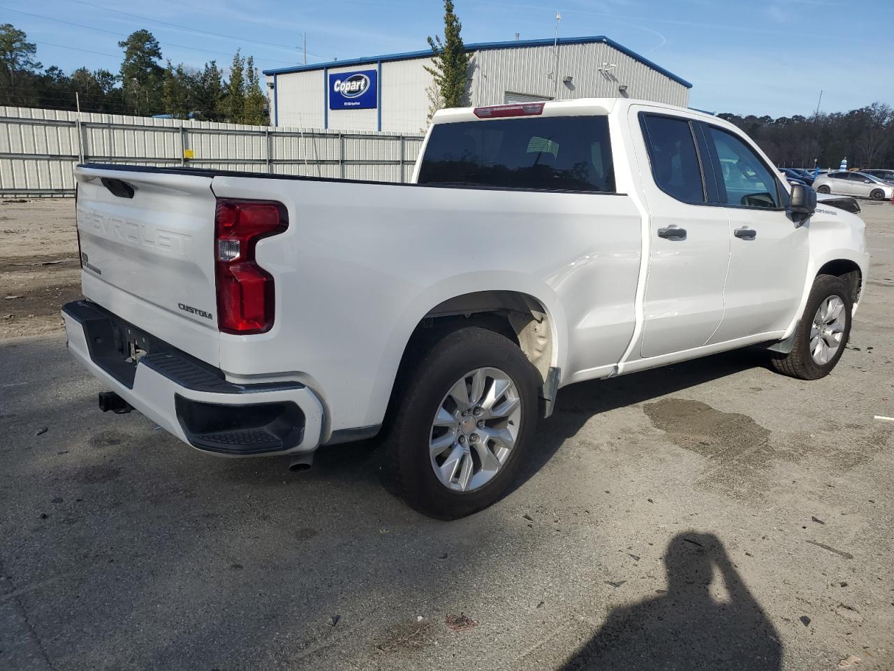2021 Chevrolet Silverado C1500 Custom - Фото 3