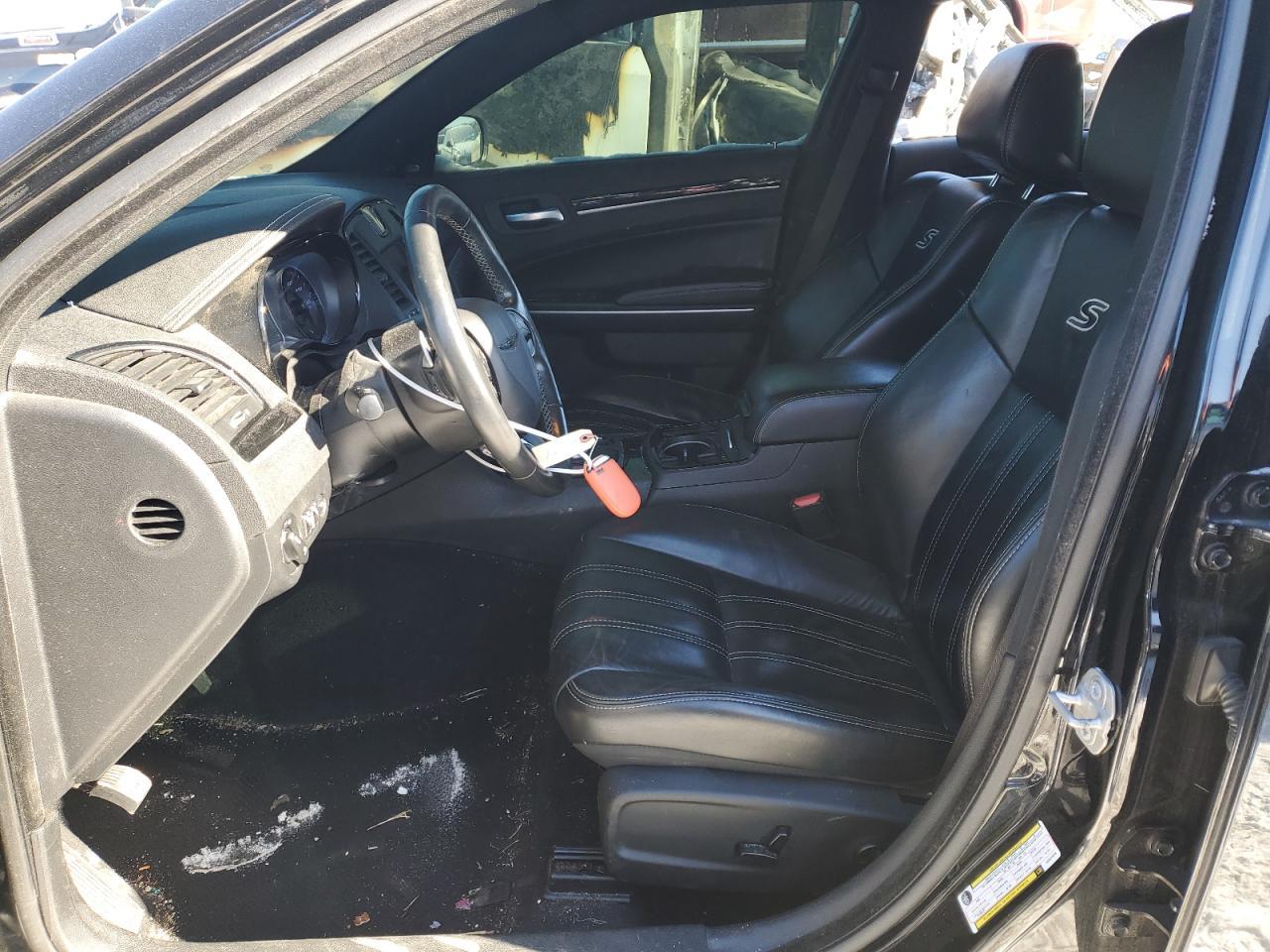 2019 Chrysler 300C - Фото 7