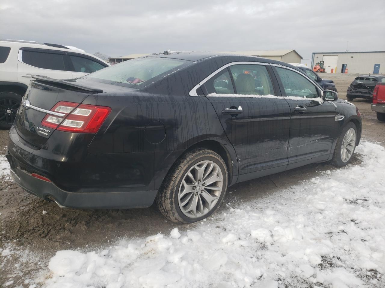 2014 Ford Taurus Limited - Image 3