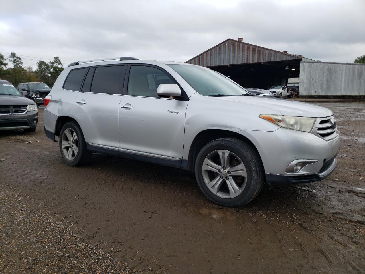 2011 Toyota Highlander Limited - Image 4