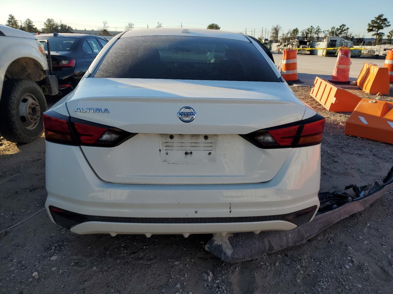 2020 Nissan Altima S - Image 6