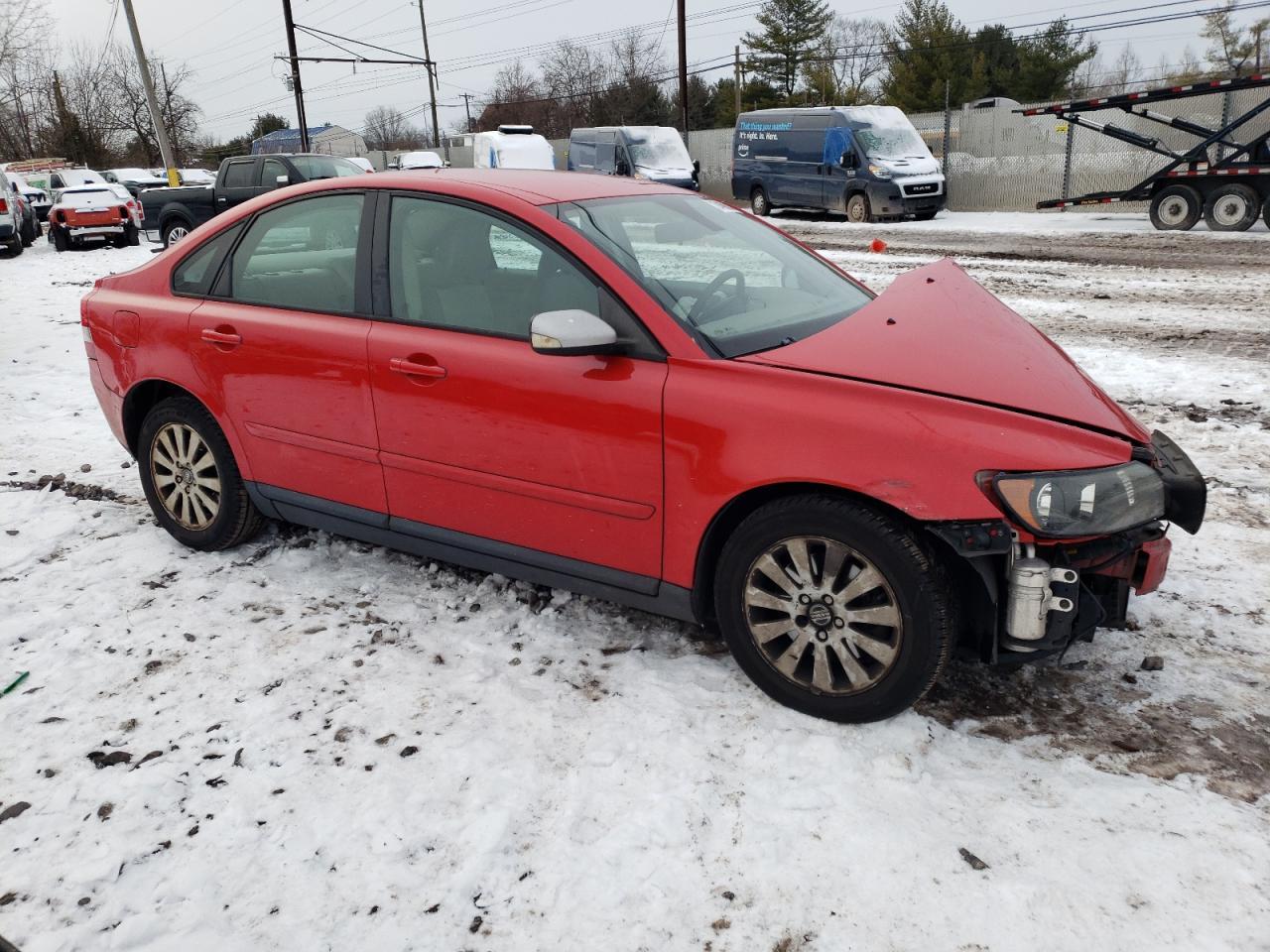 2005 Volvo S40 2.4I - Image 4