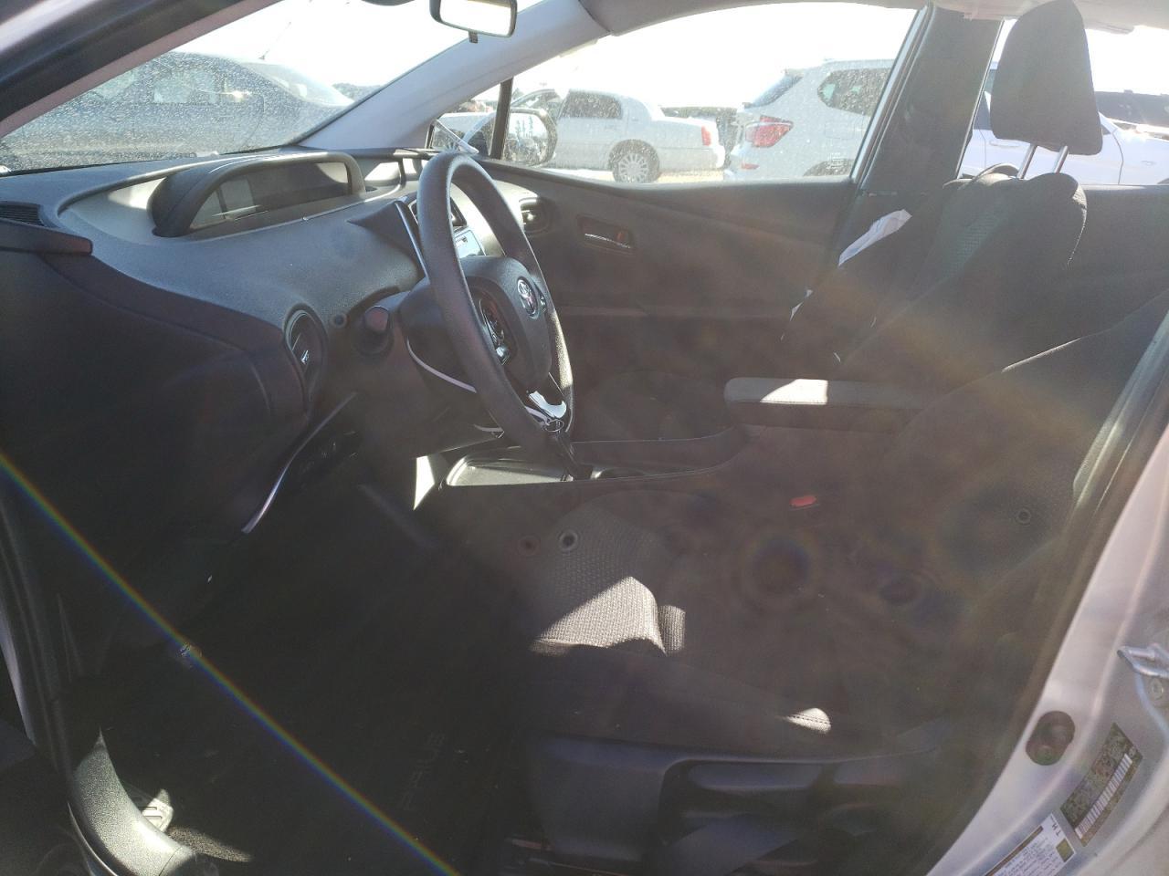 2019 Toyota Prius - Фото 7