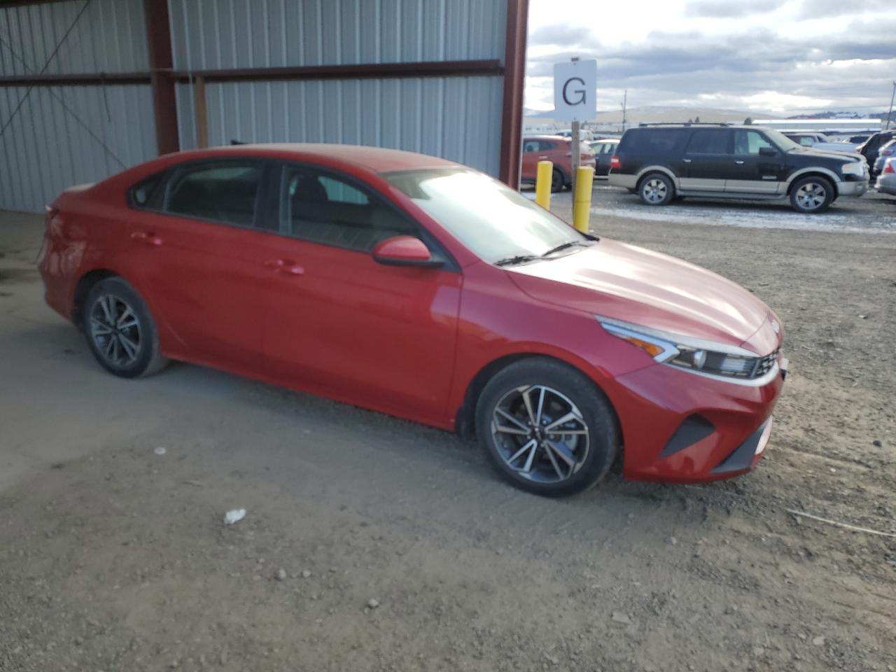 2022 Kia Forte Fe - Фото 4