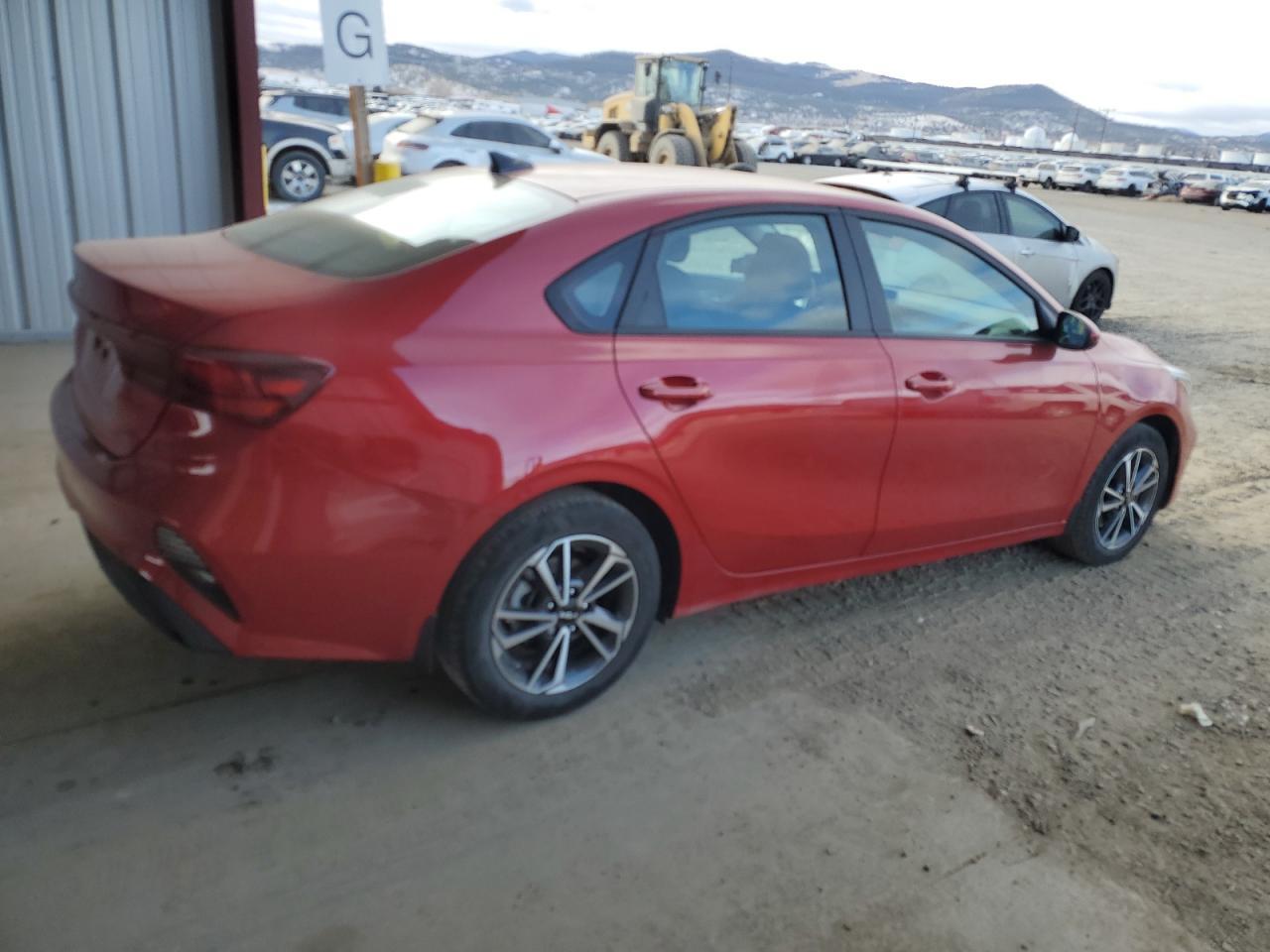2022 Kia Forte Fe - Фото 3