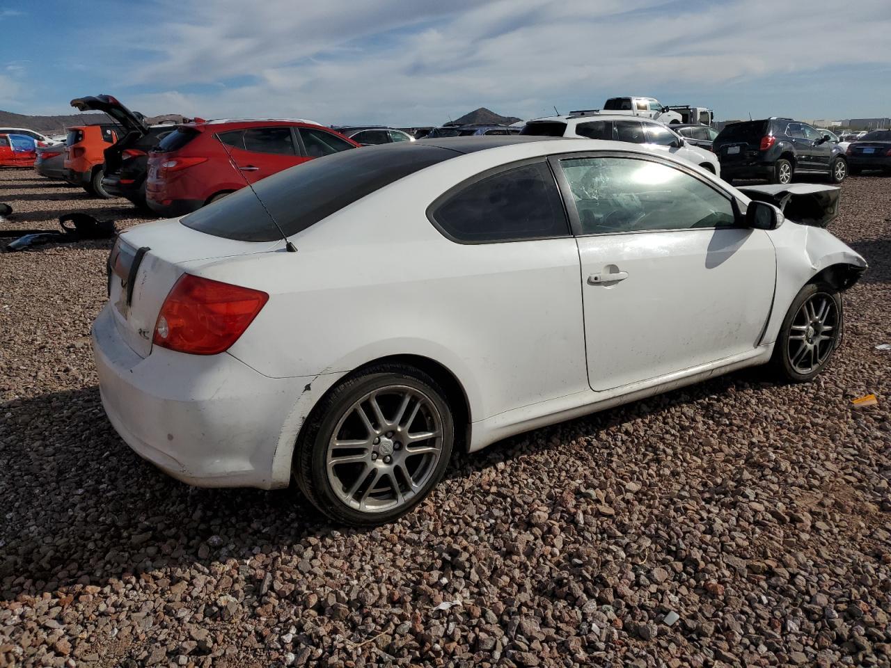 2005 Toyota Scion Tc - Фото 3