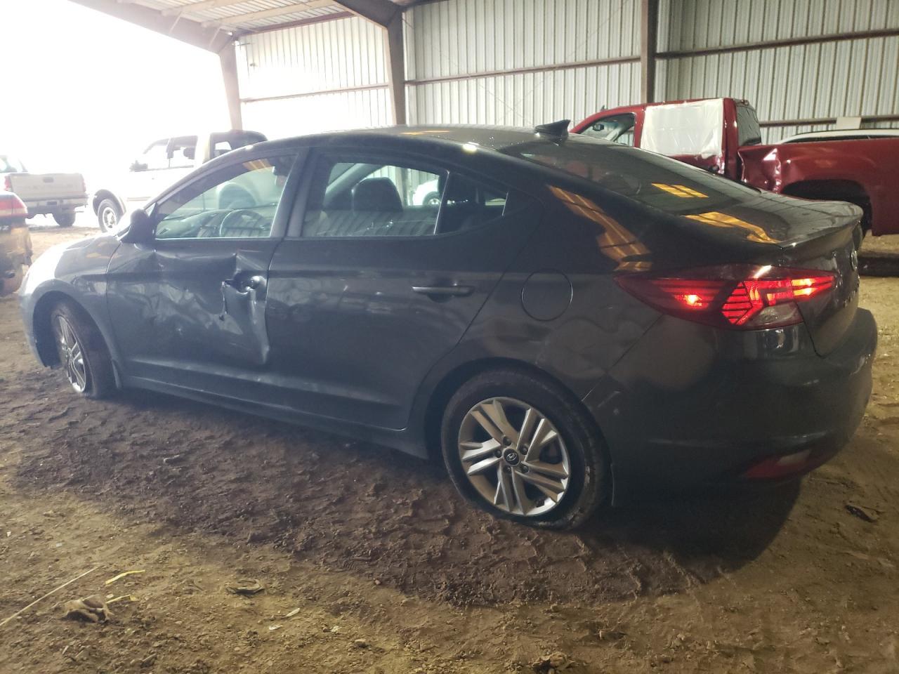 2020 Hyundai Elantra Sel - Фото 2