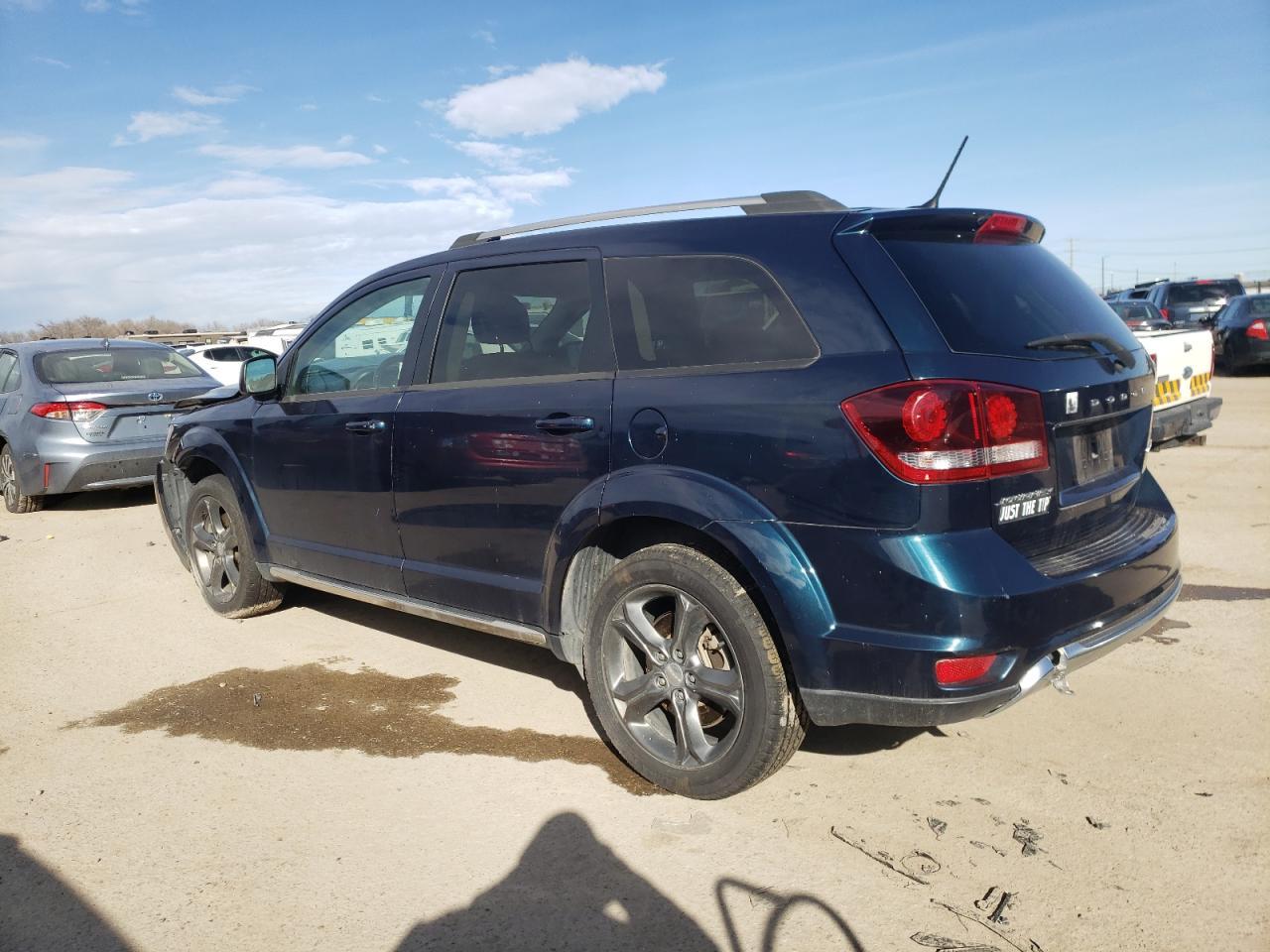 2015 Dodge Journey Crossroad - Image 2
