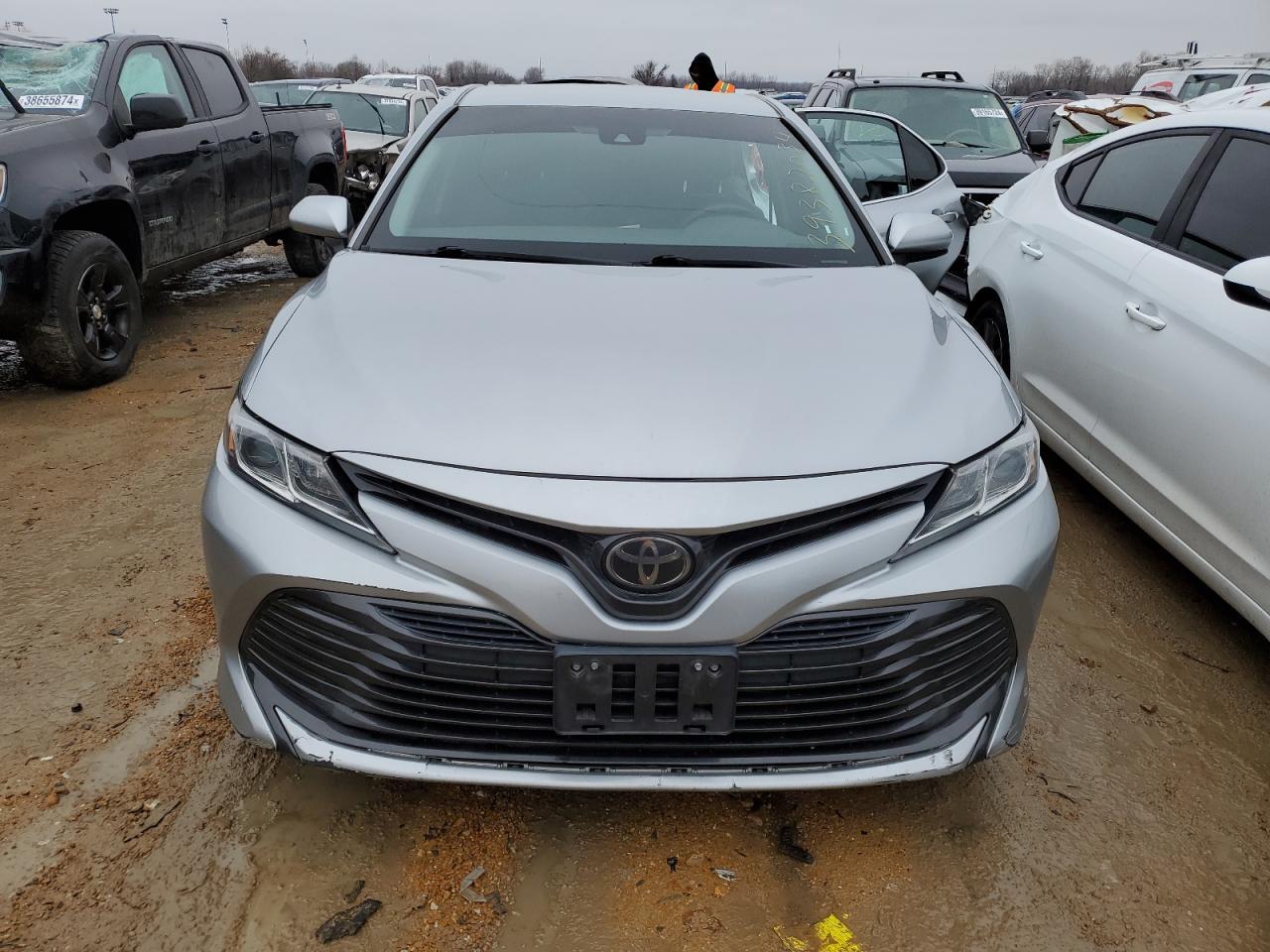 2018 Toyota Camry L - Фото 5
