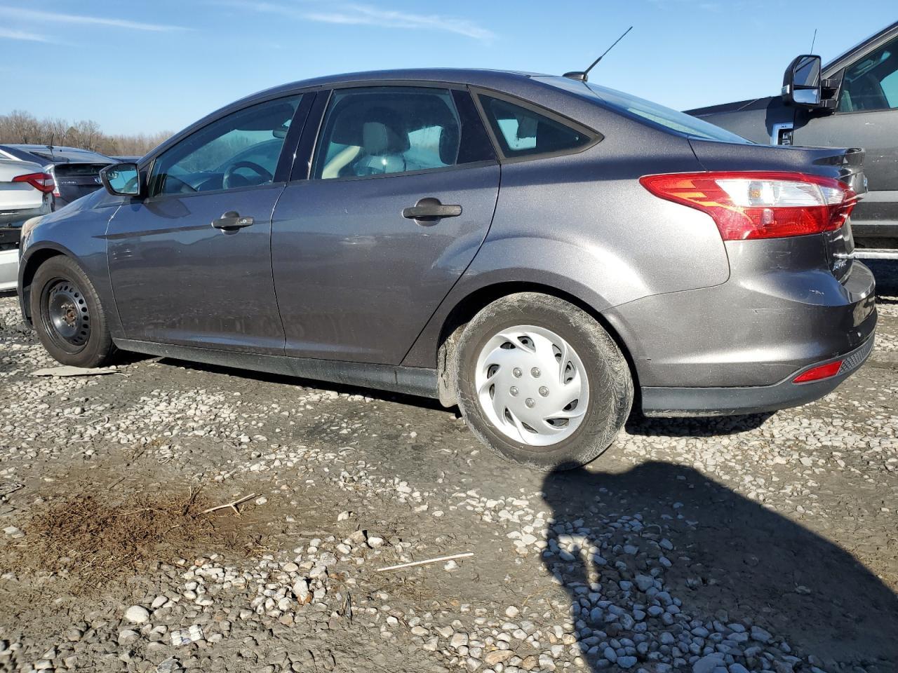 2014 Ford Focus S - Фото 2