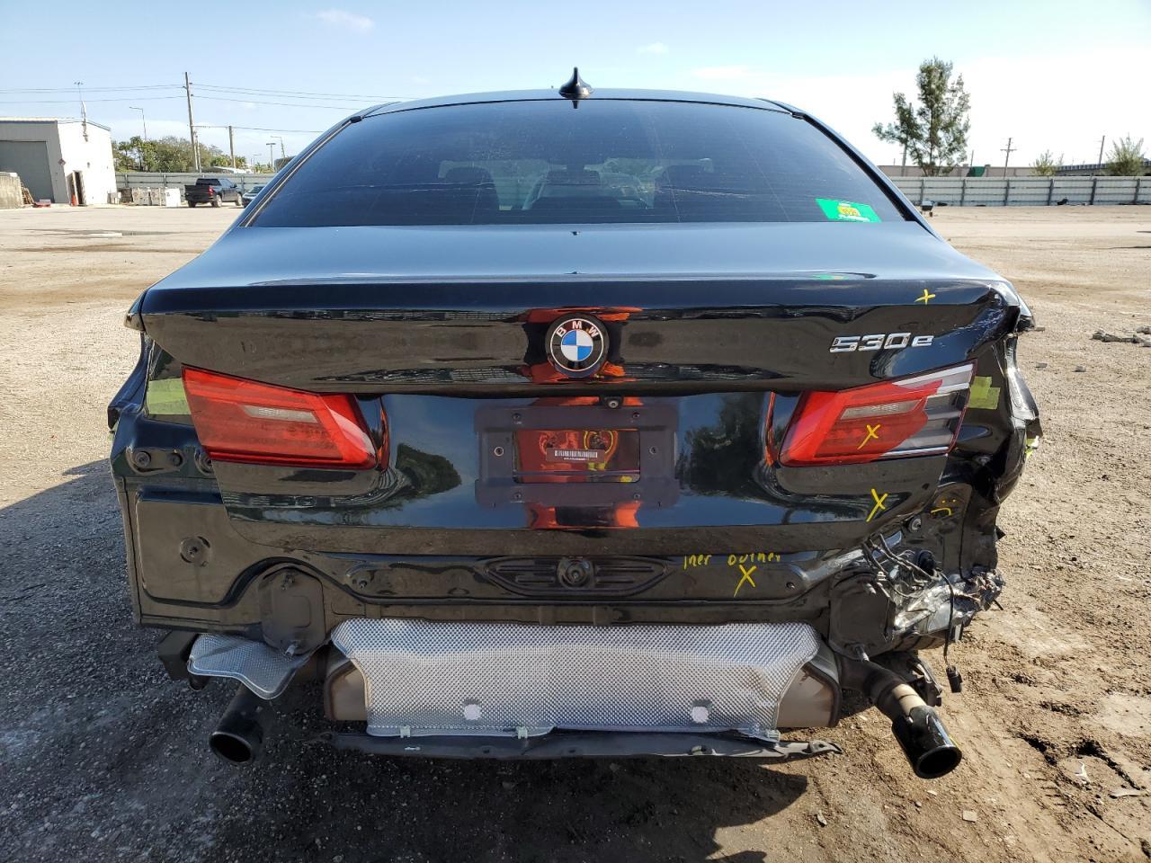 2019 BMW 530E - Image 6