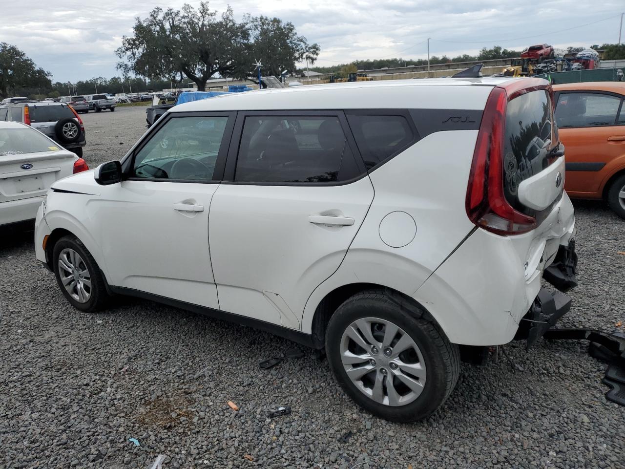 2021 Kia Soul Lx - Фото 2
