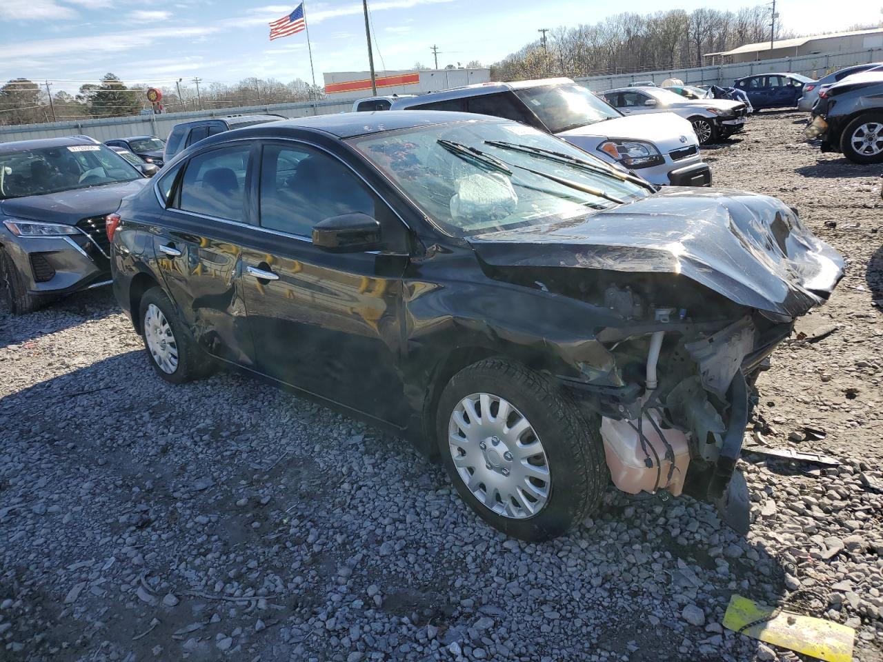 2016 Nissan Sentra S - Фото 4