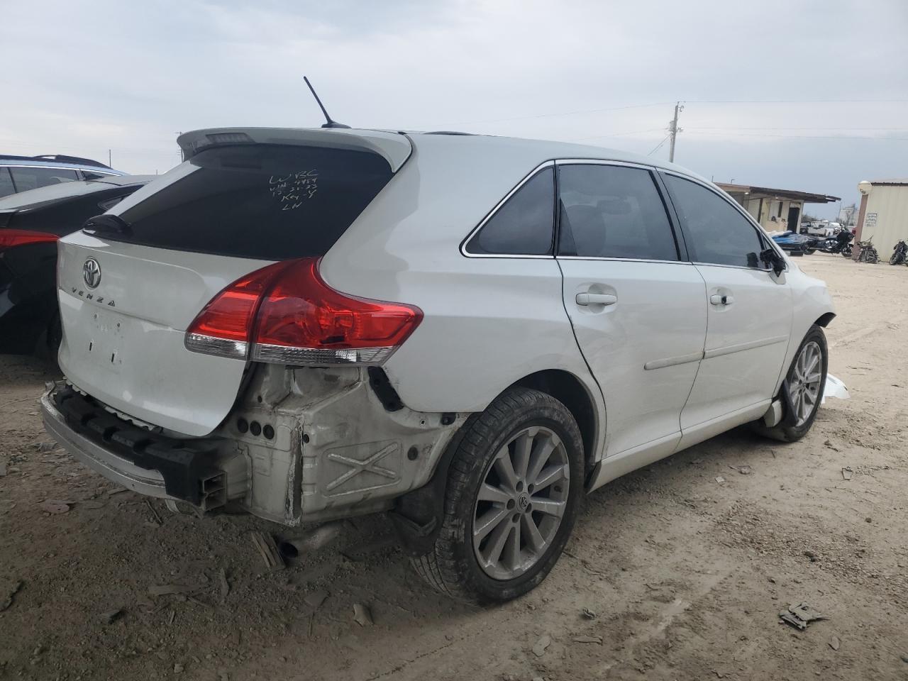 2010 Toyota Venza - Фото 3