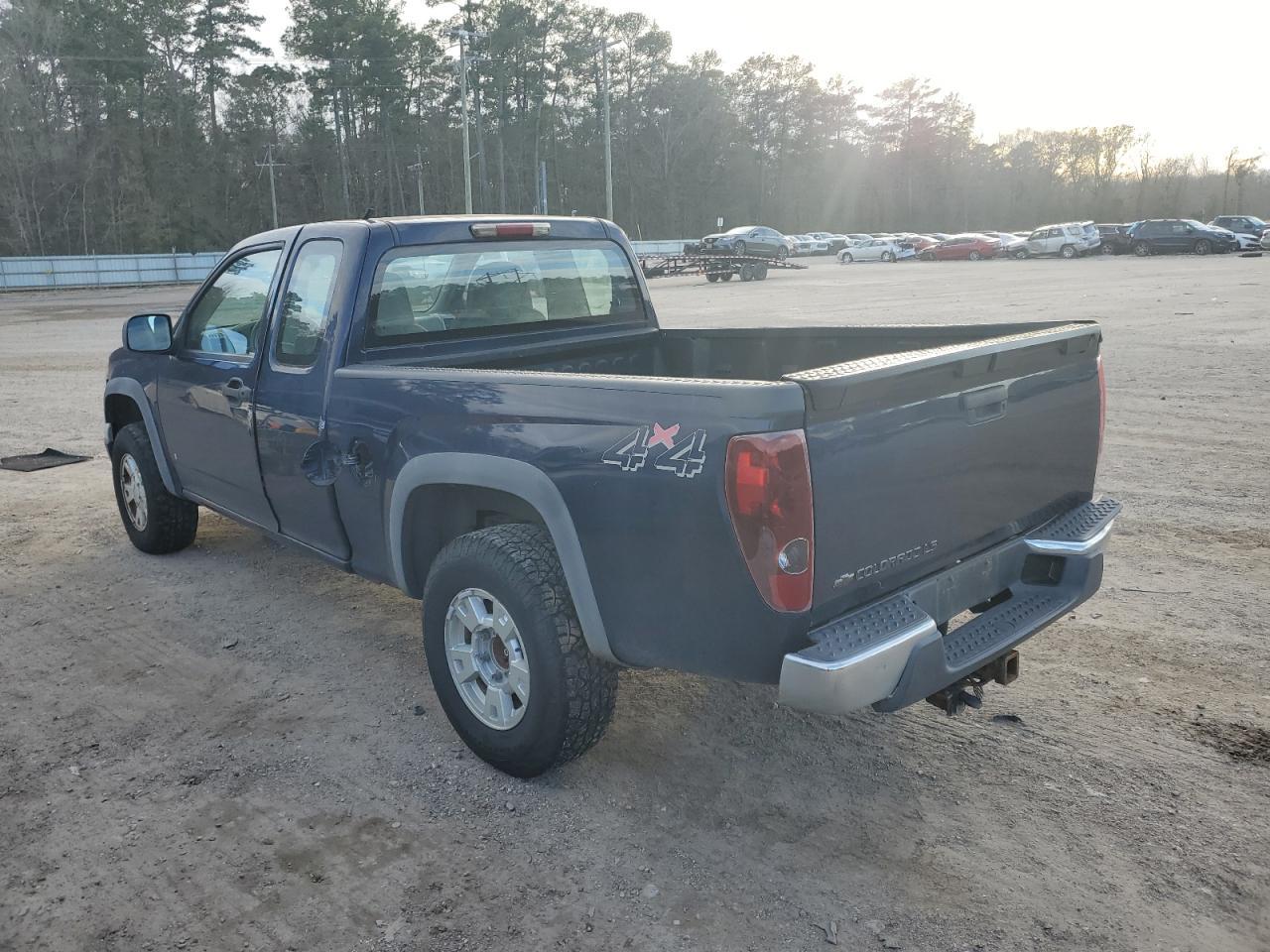 2007 Chevrolet Colorado - Image 2