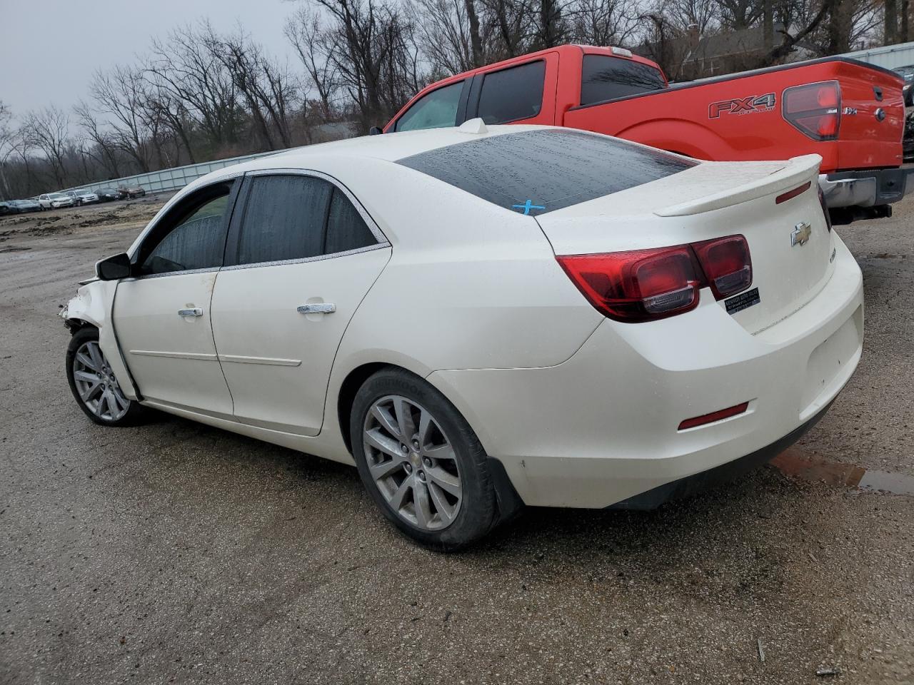 2014 Chevrolet Malibu 2Lt - Image 2