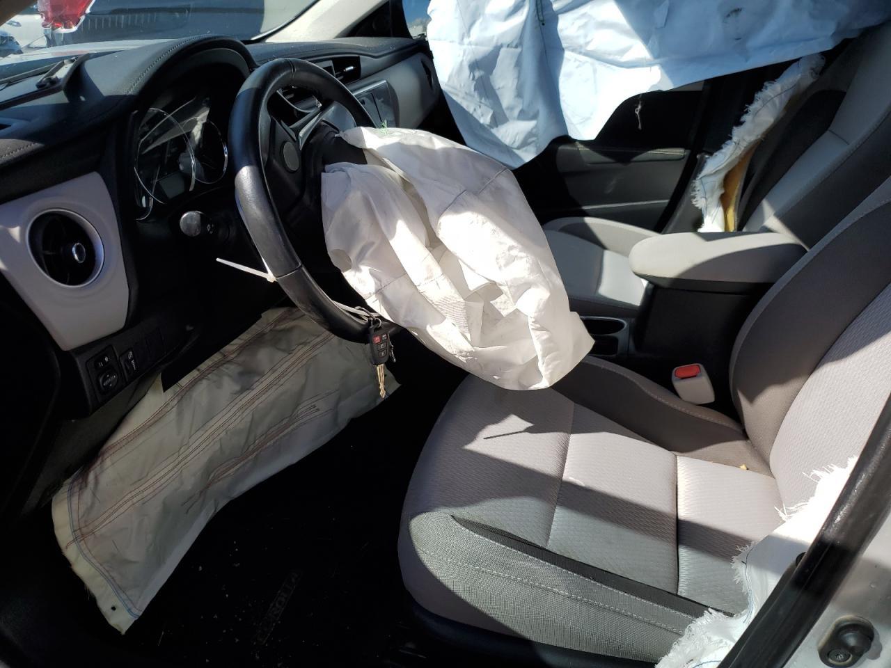 2018 Toyota Corolla Le - Фото 7
