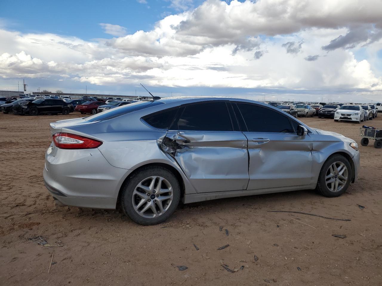 2016 Ford Fusion Se - Фото 3