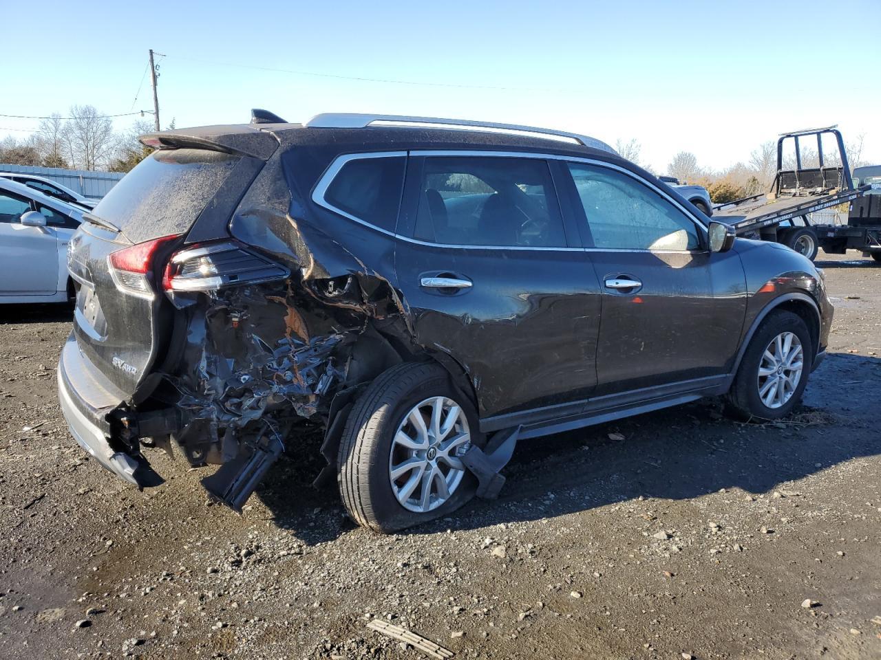 2018 Nissan Rogue S - Image 3