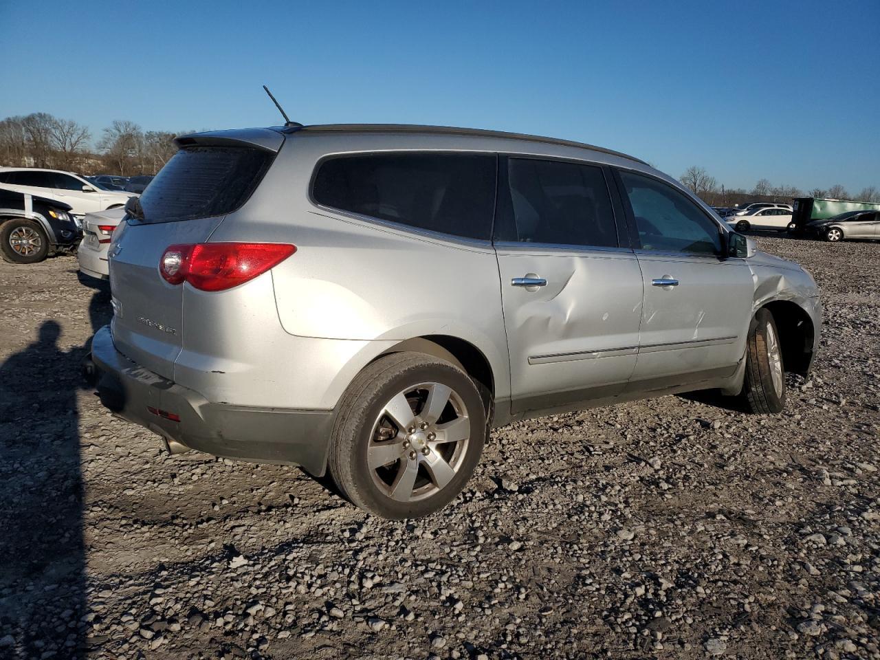 2011 Chevrolet Traverse Ltz - Фото 3