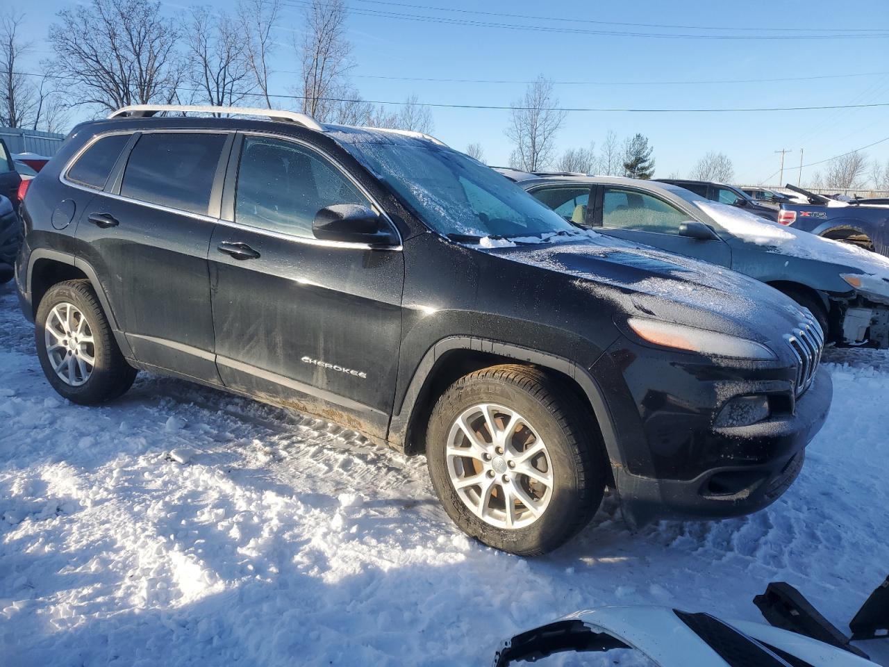 2015 Jeep Cherokee Latitude - Image 4