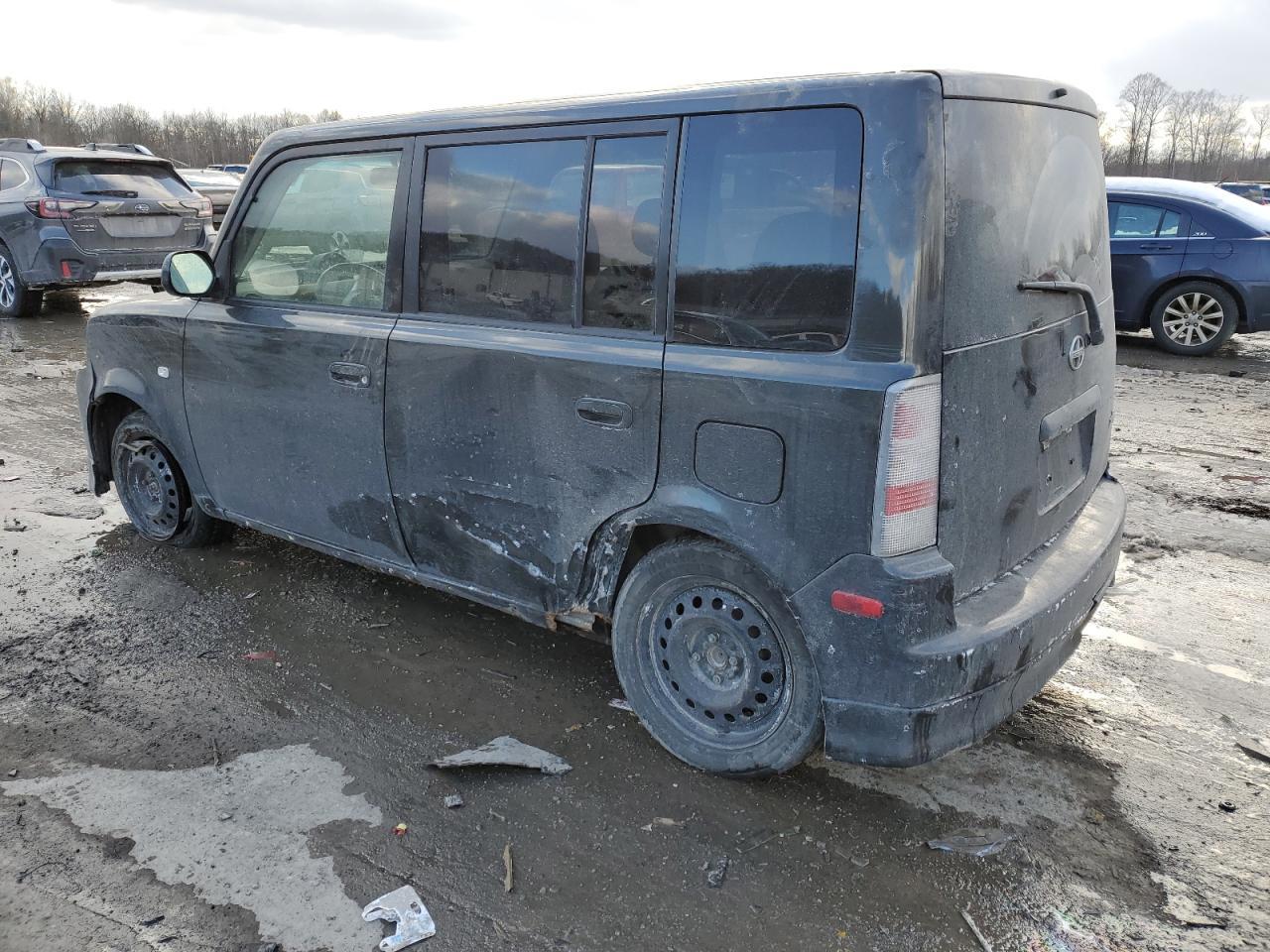 2006 Toyota Scion Xb - Image 2