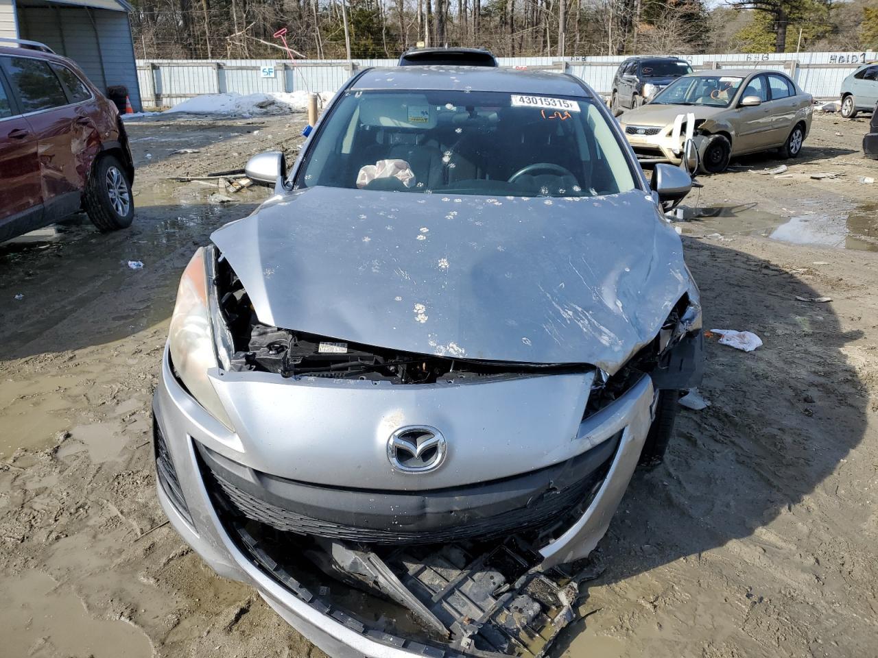 2011 Mazda 3 I - Image 5