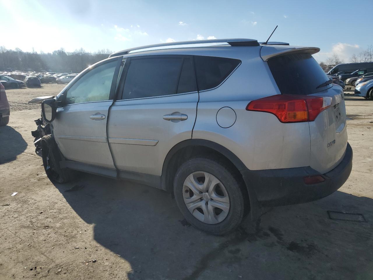 2014 Toyota Rav4 Le - Фото 2